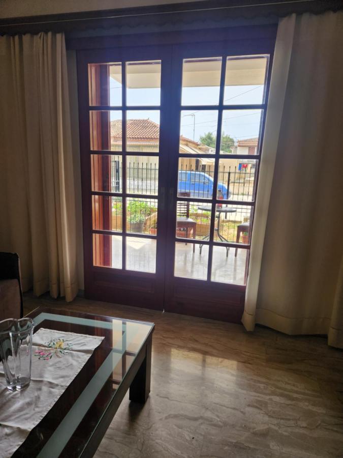 Apartment Cozy In Nea Kios